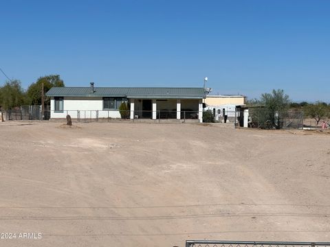 A home in Tonopah