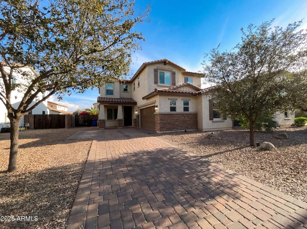 Photo of 1099 E Sourwood Drive, Gilbert, AZ 85298 (MLS # 6996514)