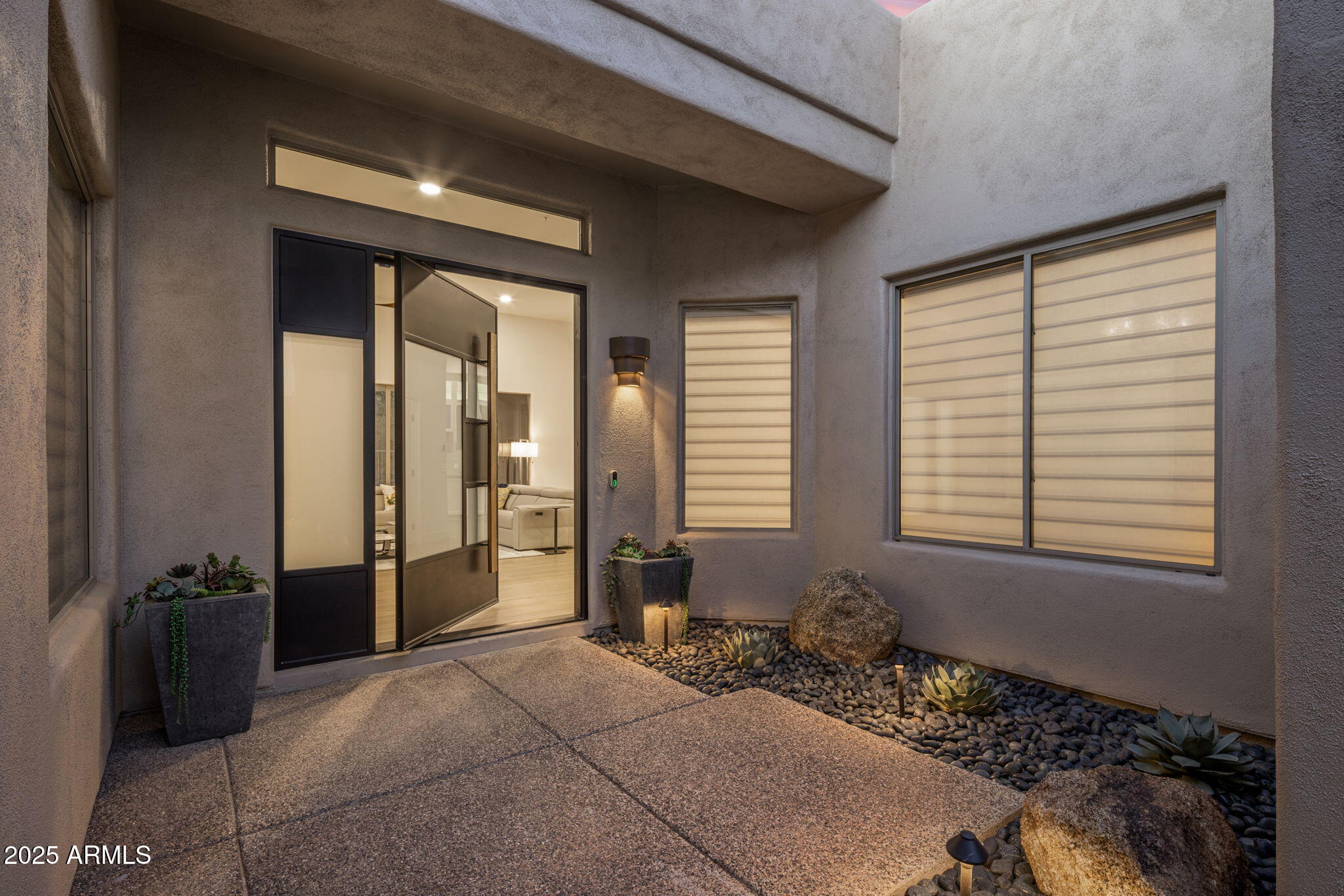 7056 E MIGHTY SAGUARO Way
