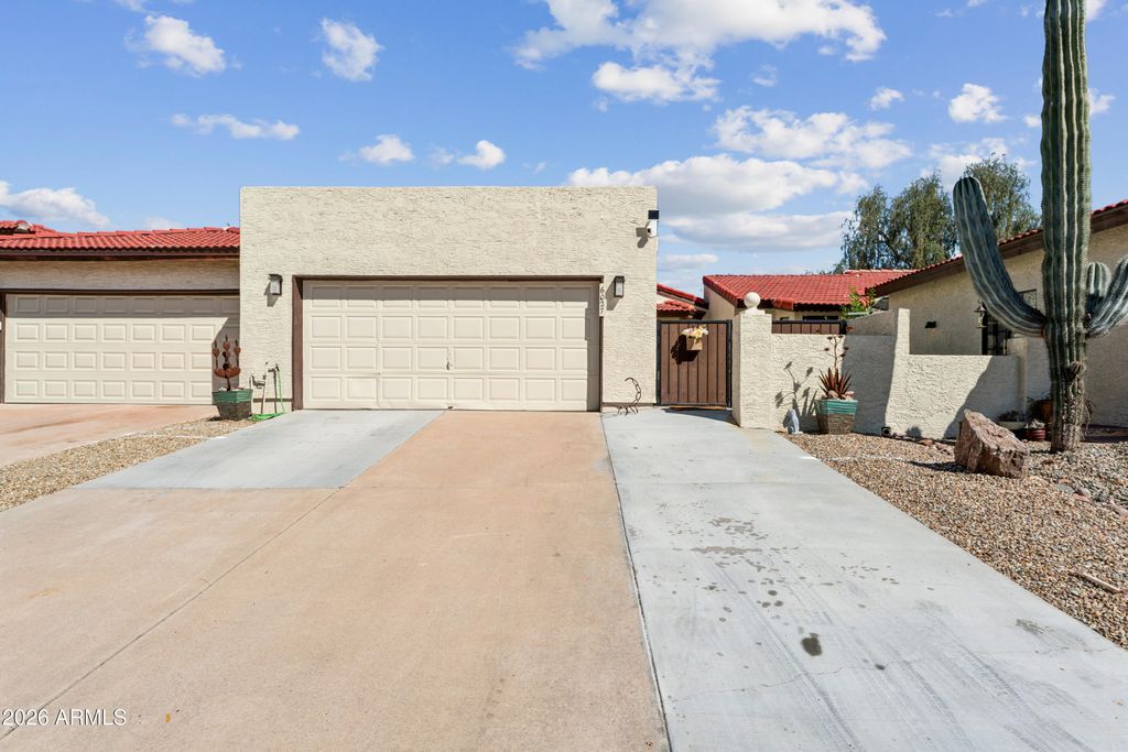 Photo of 6027 S Alameda Road, Gold Canyon, AZ 85118 (MLS # 6997592)