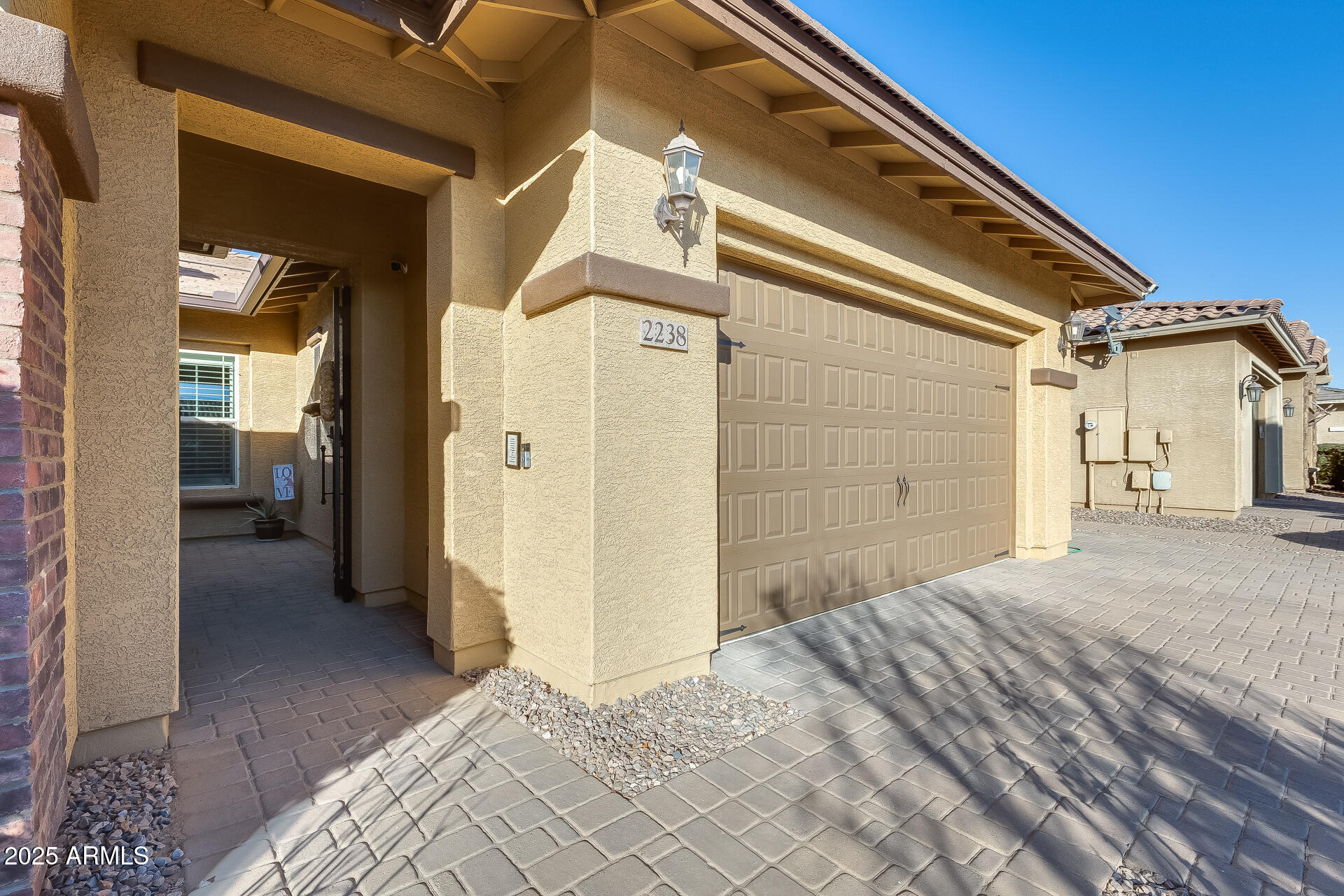 2238 E SADDLEBROOK Road