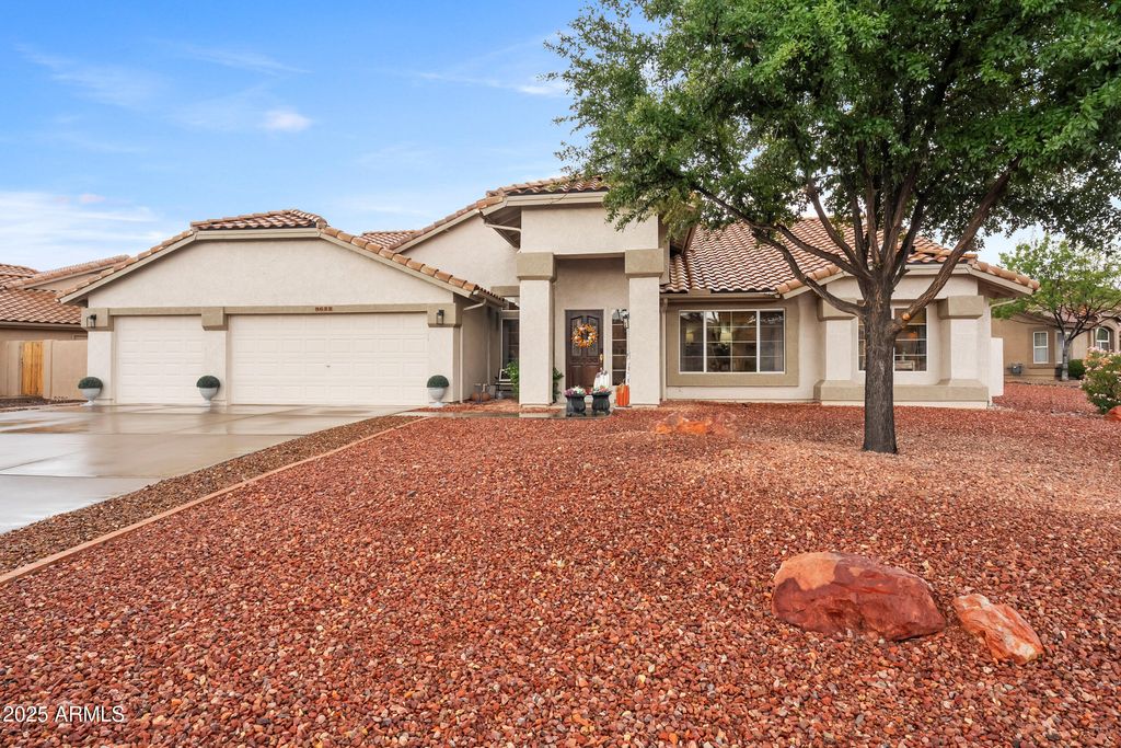 Photo of 8623 W Escuda Drive, Peoria, AZ 85382 (MLS # 6922242)