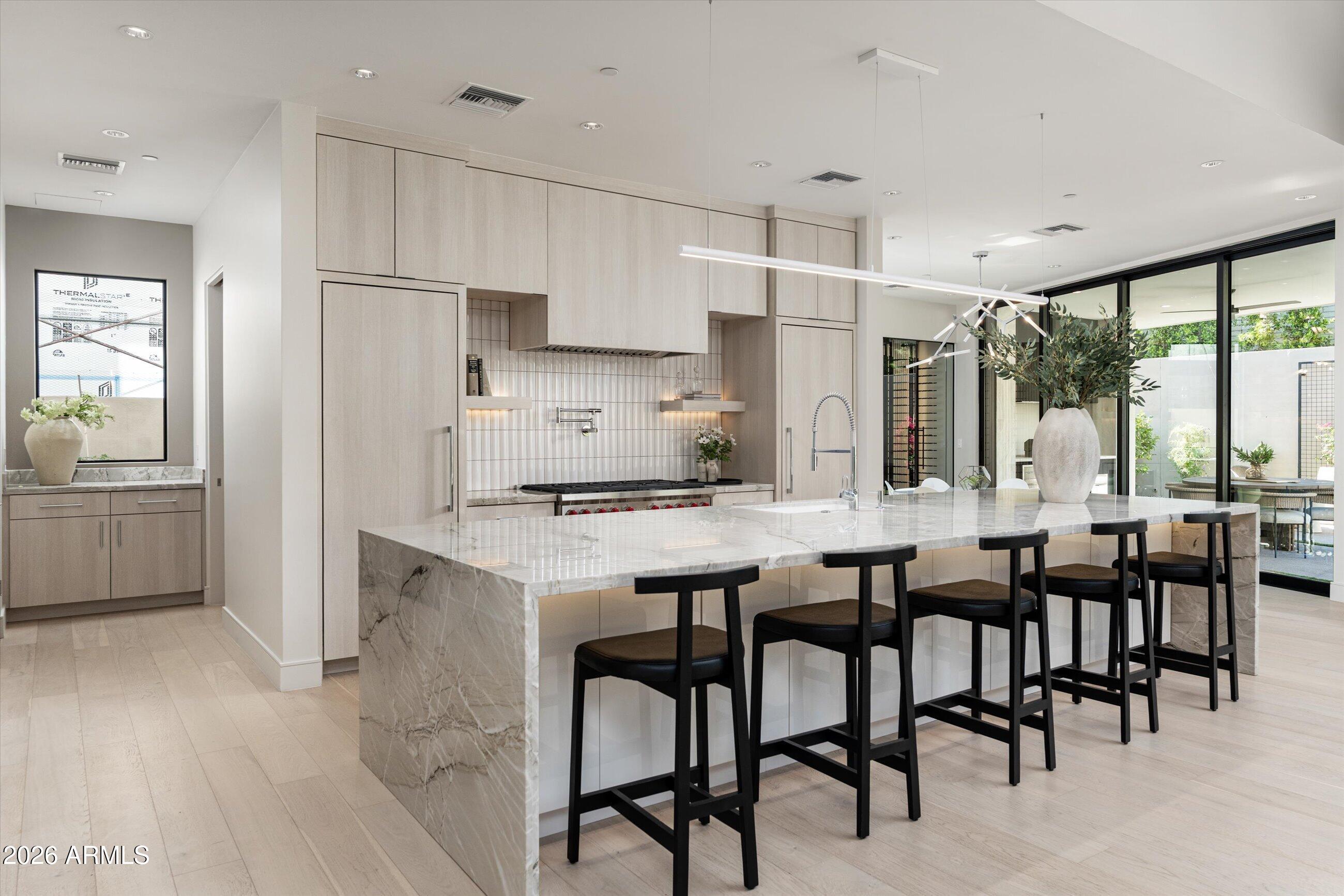 HAYDEN VIEWS AMD - Residential