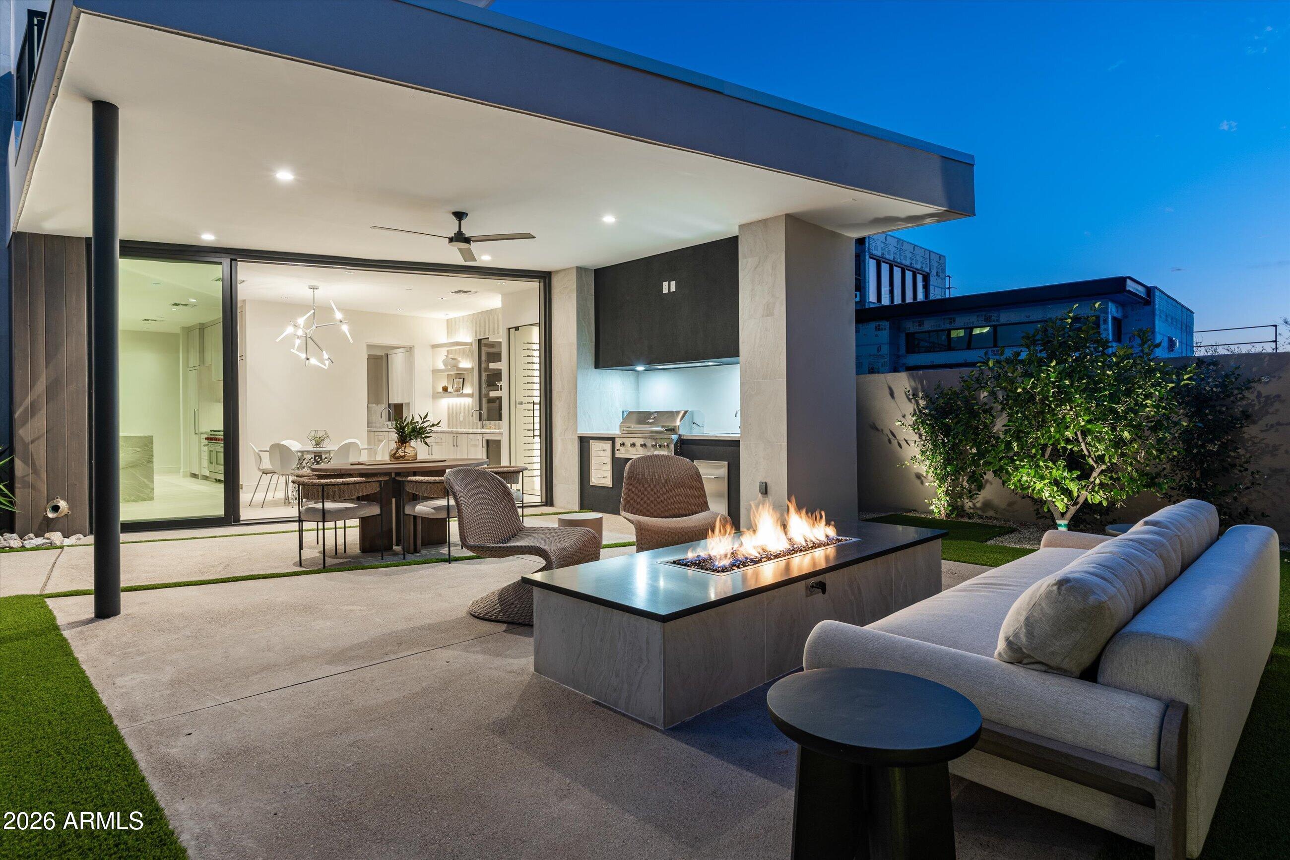 HAYDEN VIEWS AMD - Residential