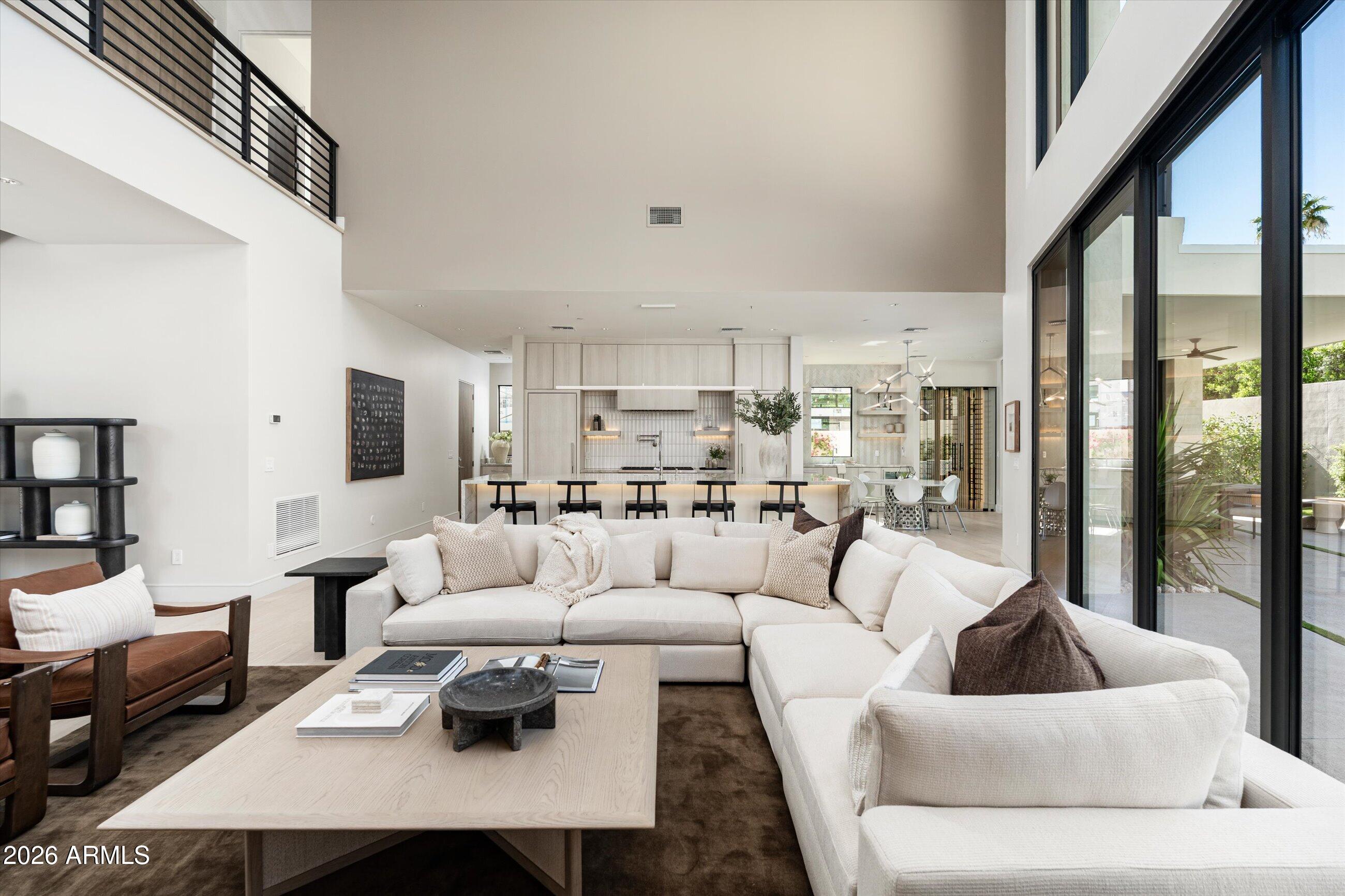 HAYDEN VIEWS AMD - Residential