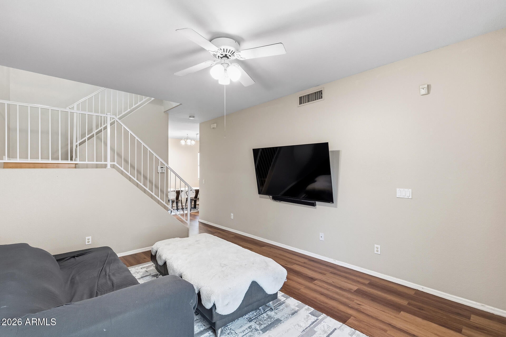 Properties 2 1018 W JANICE Drive