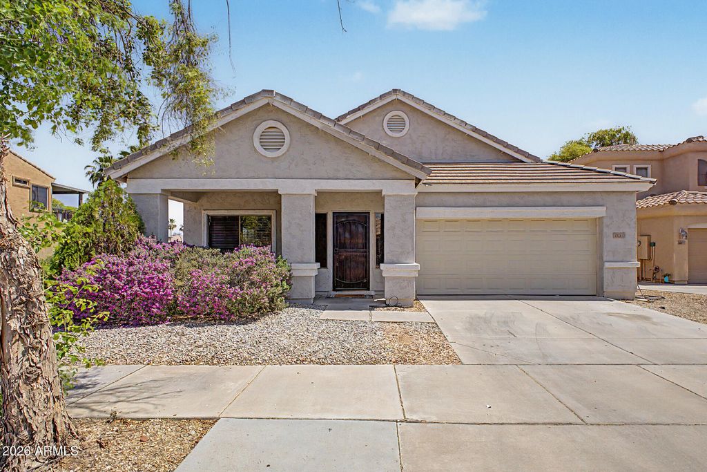 Photo of 1323 S 173rd Lane, Goodyear, AZ 85338 (MLS # 7016289)