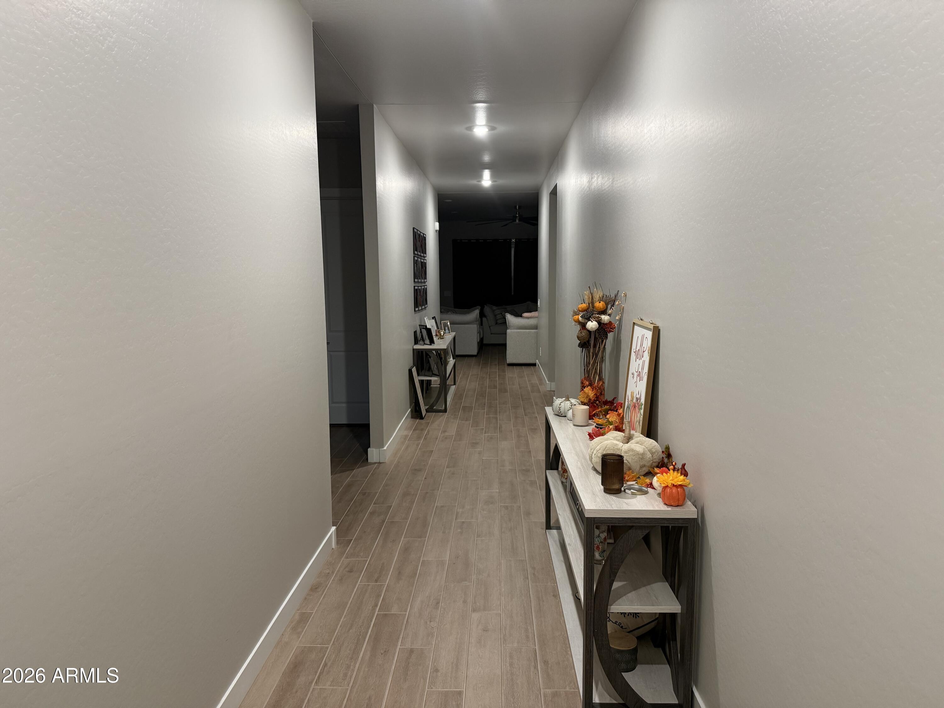 17633 W PIERSON Street