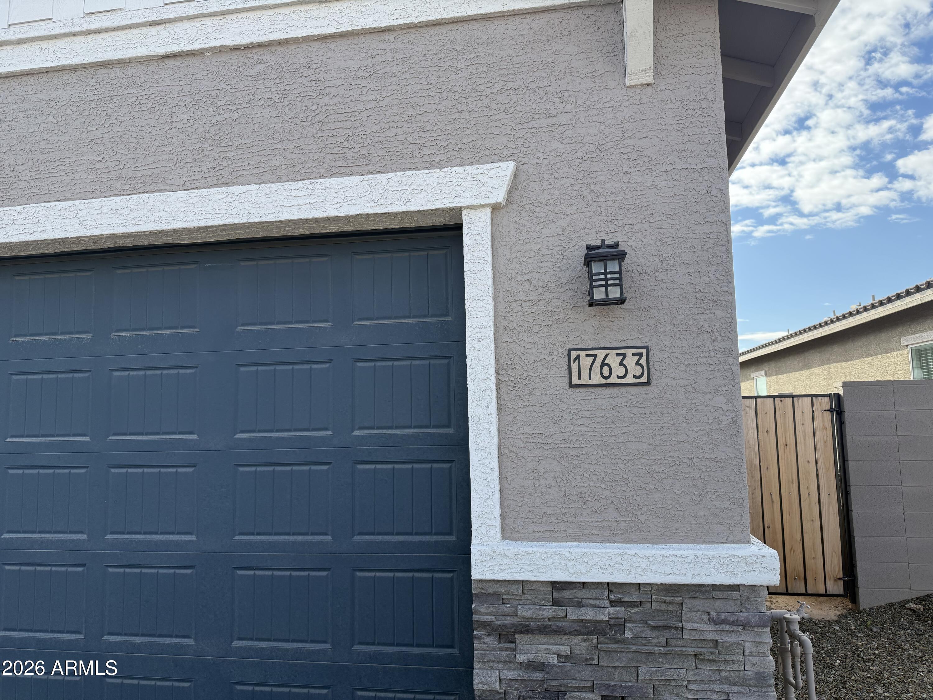 17633 W PIERSON Street