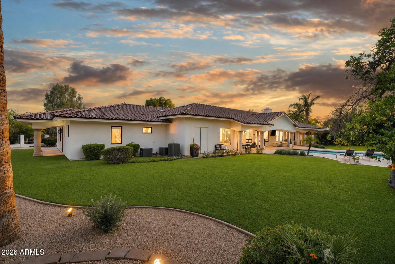 FAIRWAY ACRES LOTS 1-5 19-23 - Residential