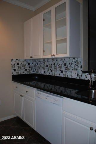 1701 E COLTER Street 489