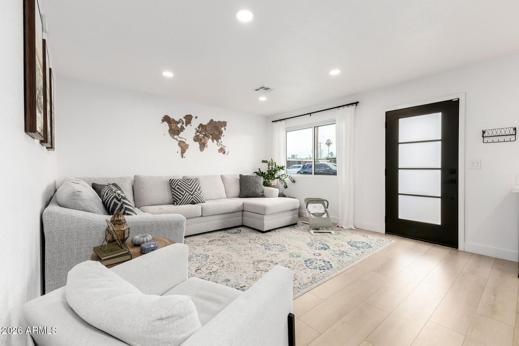 Photo of 1436 W Geneva Drive, Tempe, AZ 85282 (MLS # 6988116)