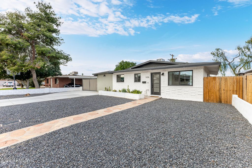 Photo of 1436 W Geneva Drive, Tempe, AZ 85282 (MLS # 6988116)