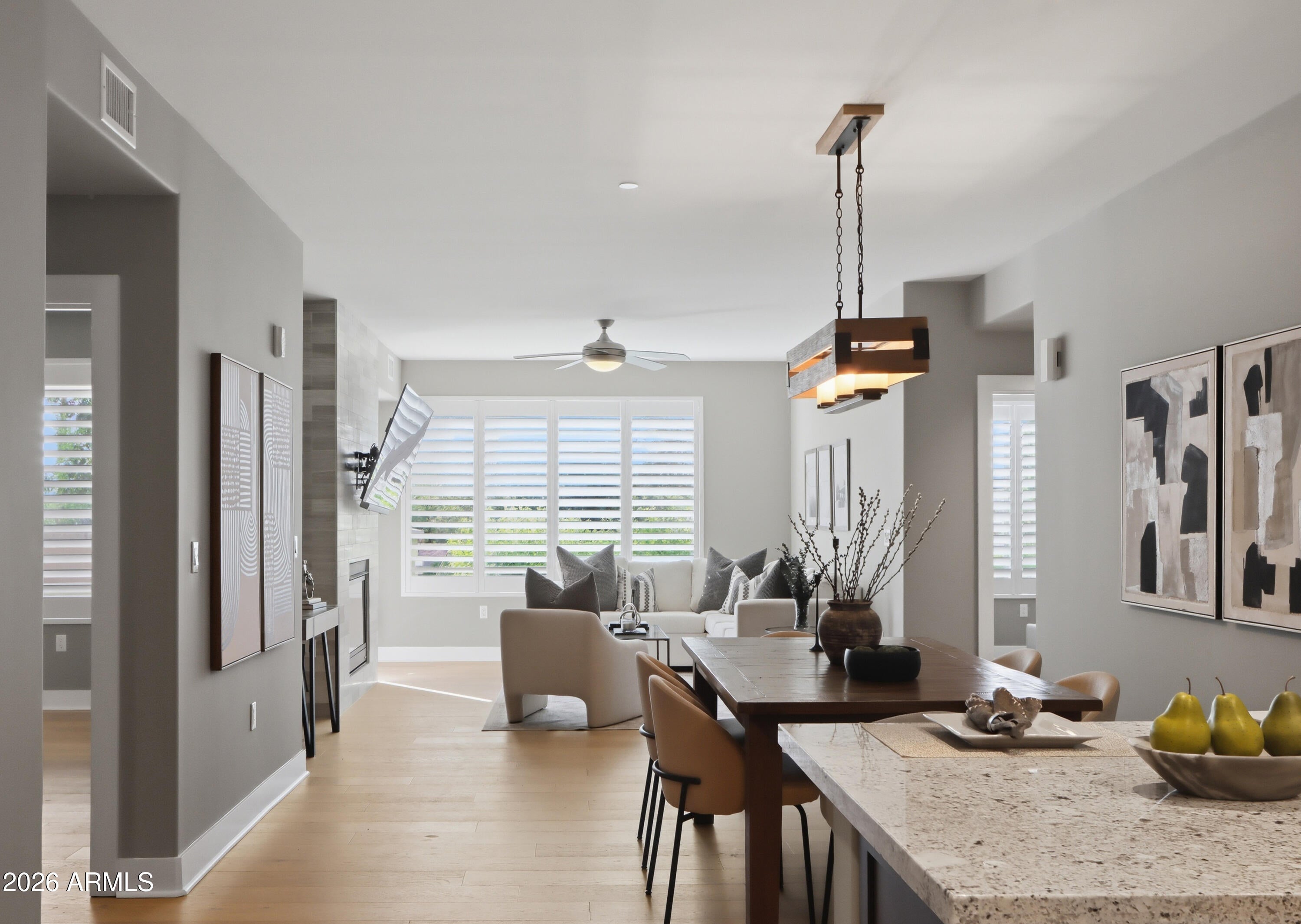 4805 N WOODMERE FAIRWAY -- 1008