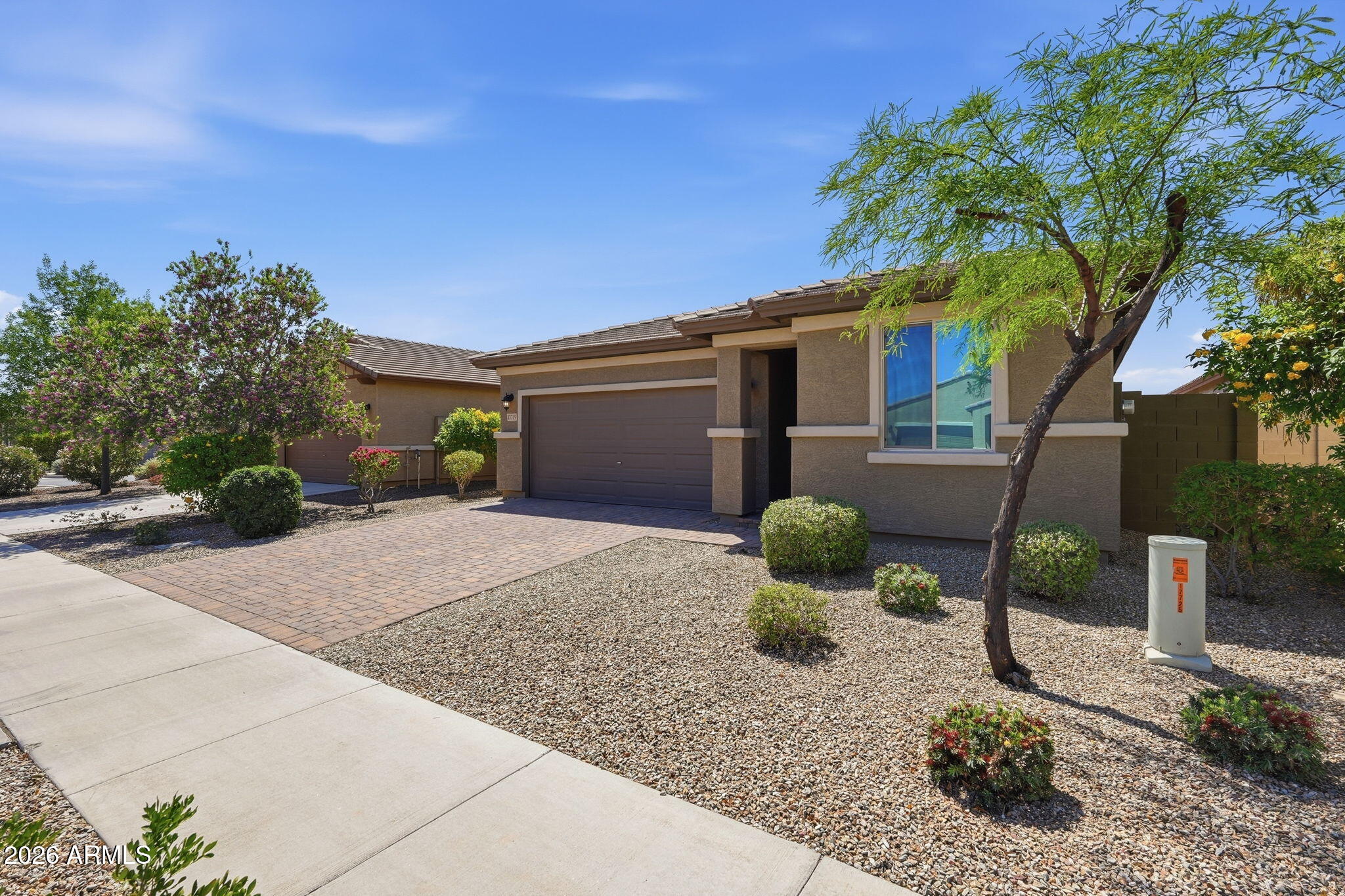 17715 W VIA DE LUNA Drive