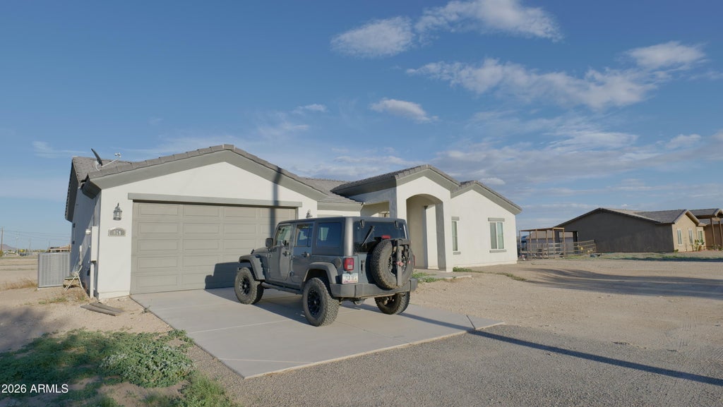 Photo of 921 N 297th Drive, Buckeye, AZ 85396 (MLS # 7076001)