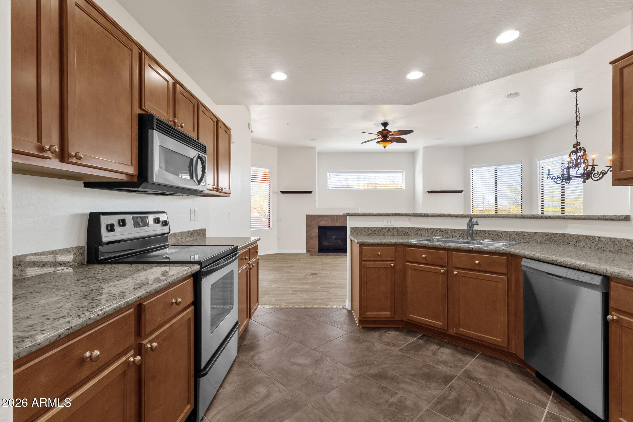 KNOLLS REVISED - Residential