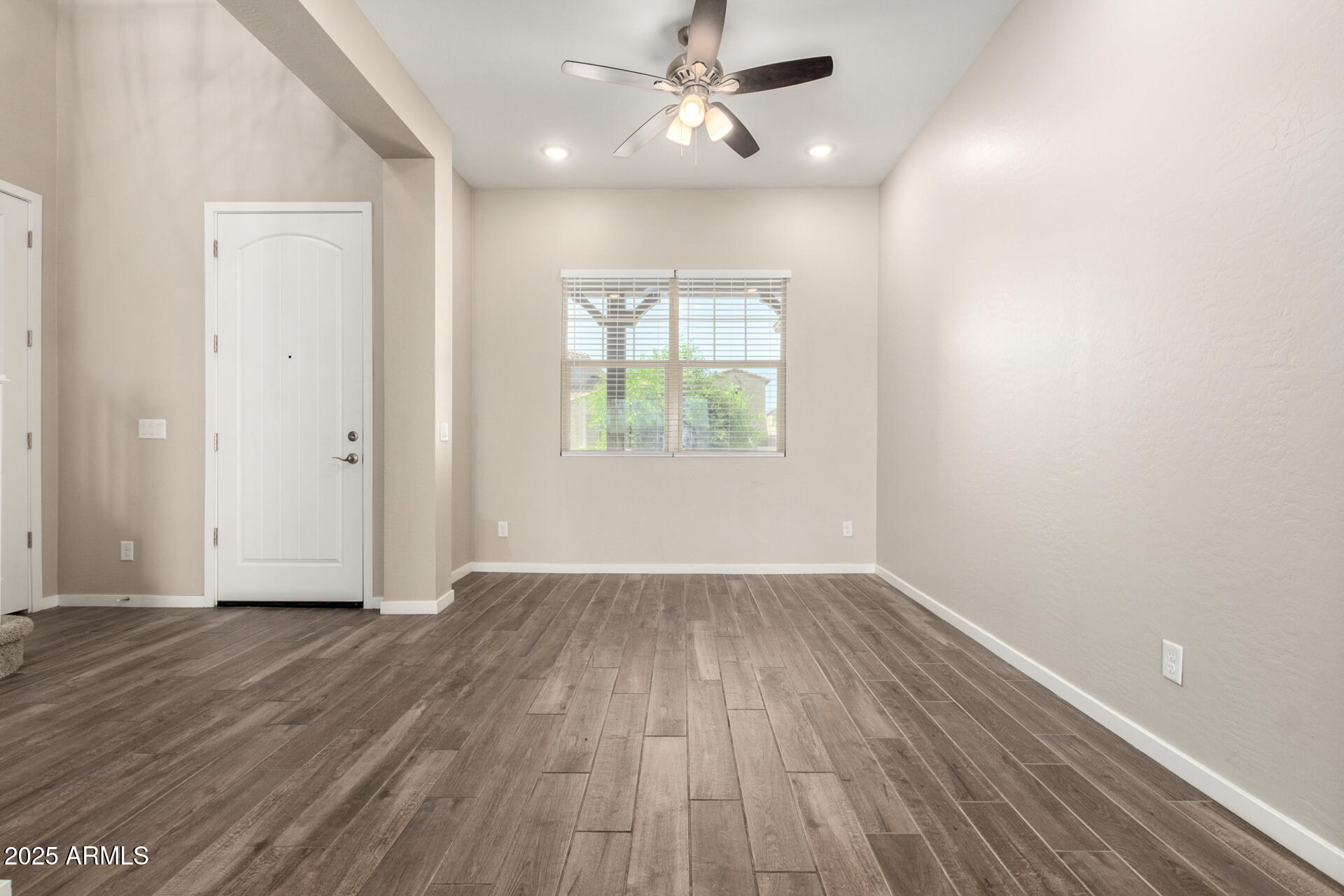 14045 W DESERT FLOWER Drive