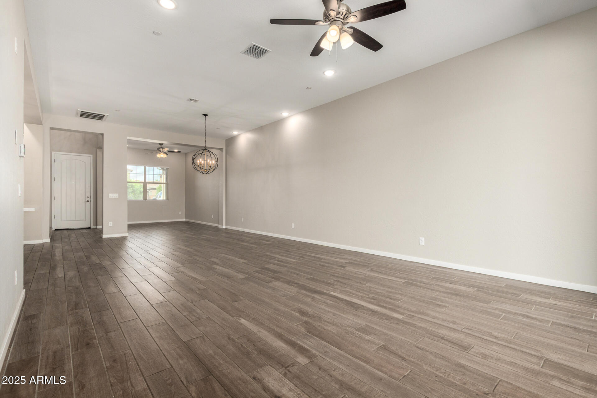 14045 W DESERT FLOWER Drive