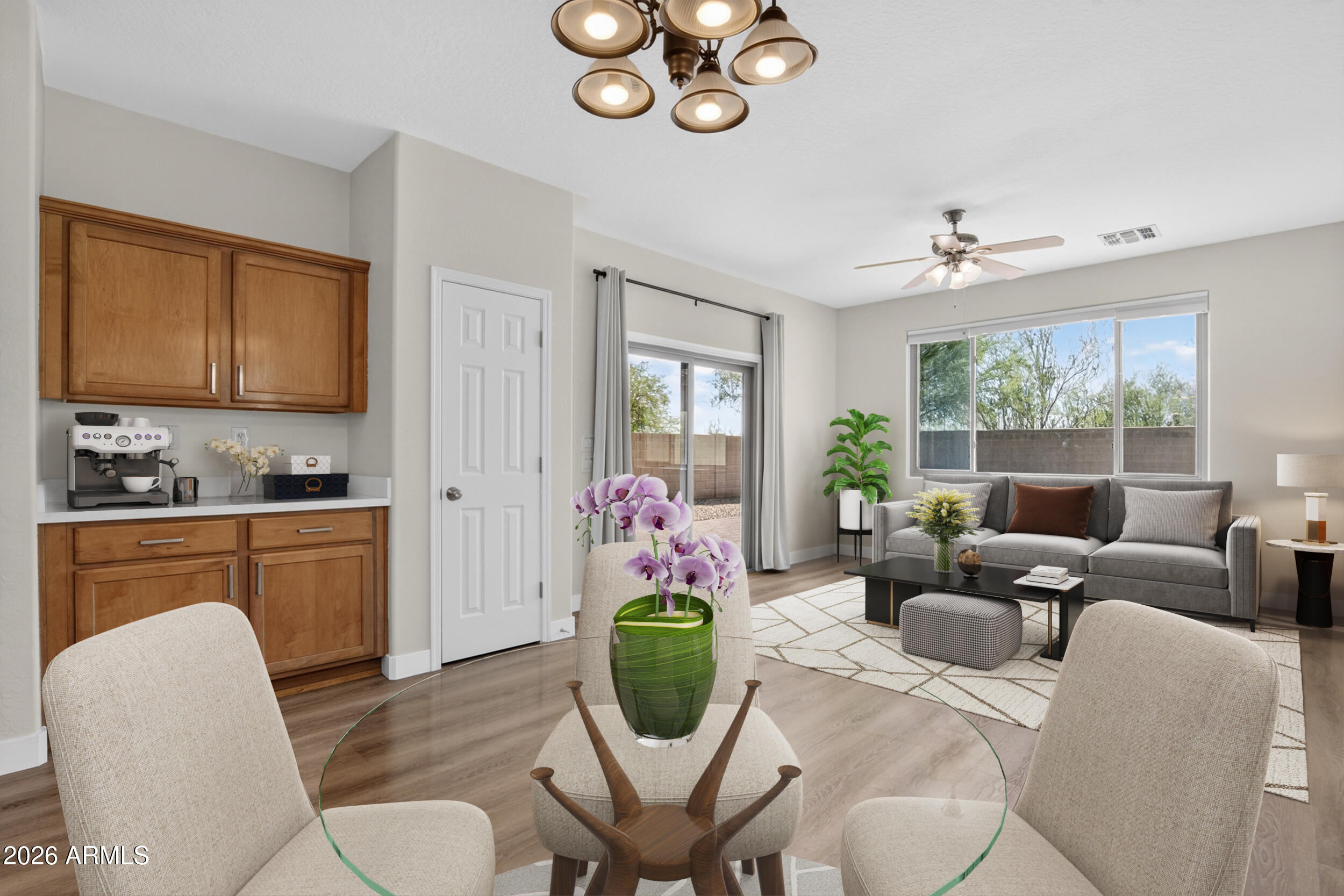 40844 N TRAILHEAD Way