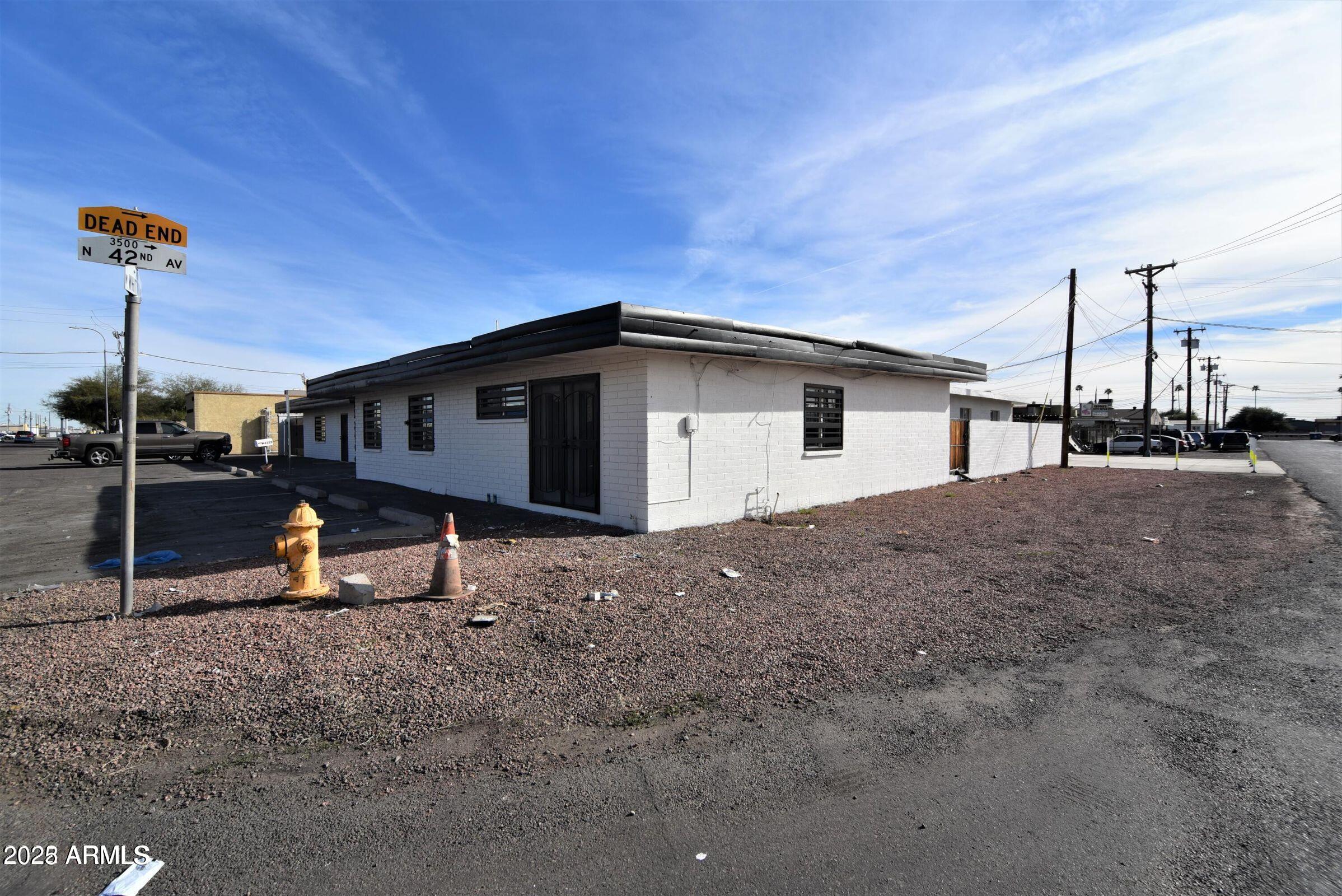 4155 W WHITTON Avenue