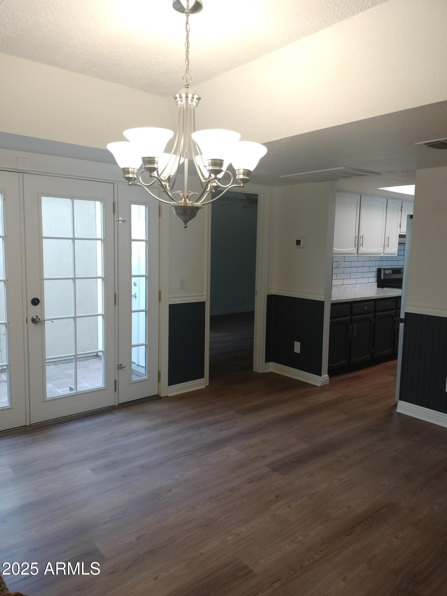 2929 E Broadway Road 44