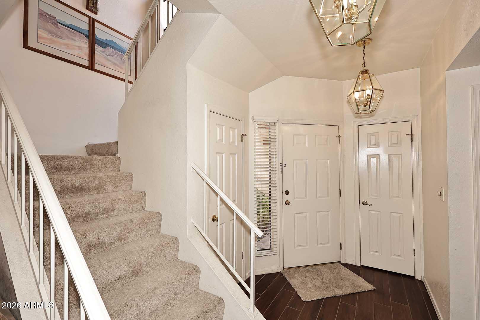 9705 E MOUNTAIN VIEW Road 1131