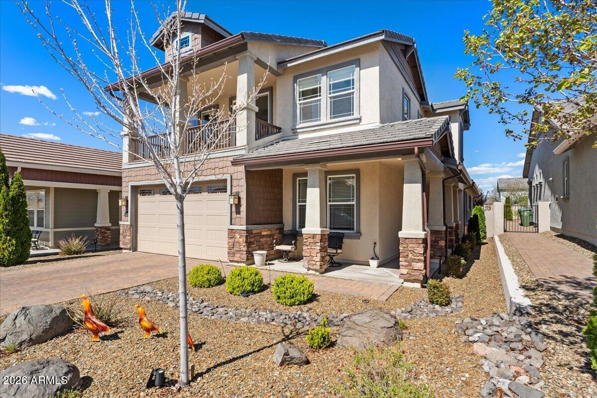 2212 E Calgary Drive