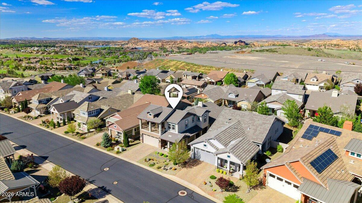 2212 E Calgary Drive