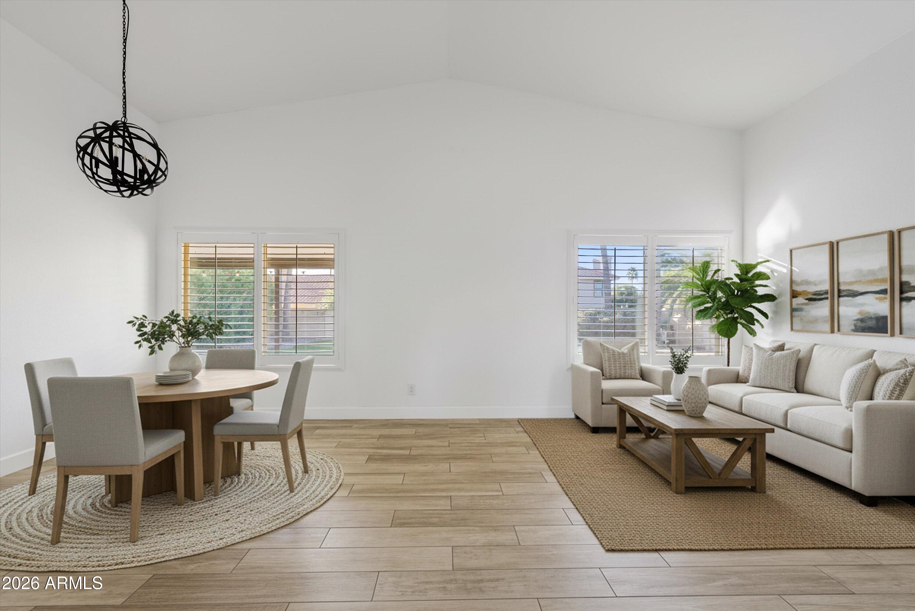 5519 E GRANDVIEW Road