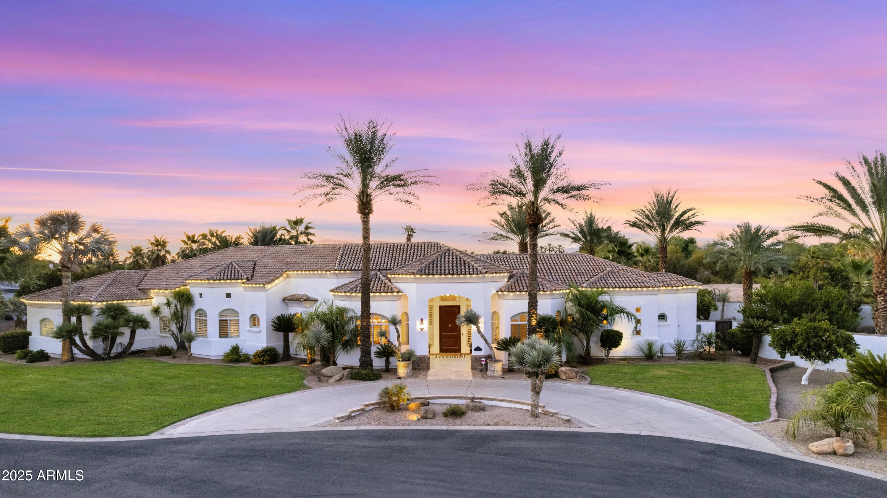 2222 N VAL VISTA Drive 3