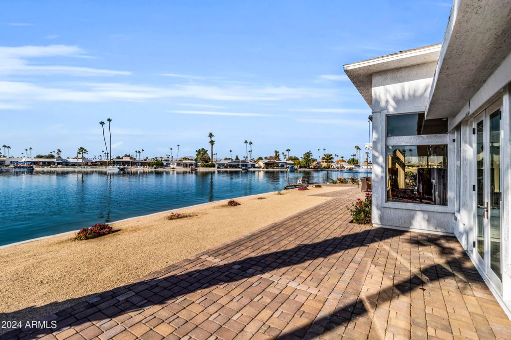 Photo of 10601 W Bayside Road, Sun City, AZ 85351 (MLS # 6974956)