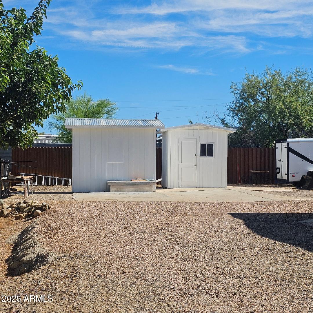 22770 W MOUNTAIN VIEW Drive