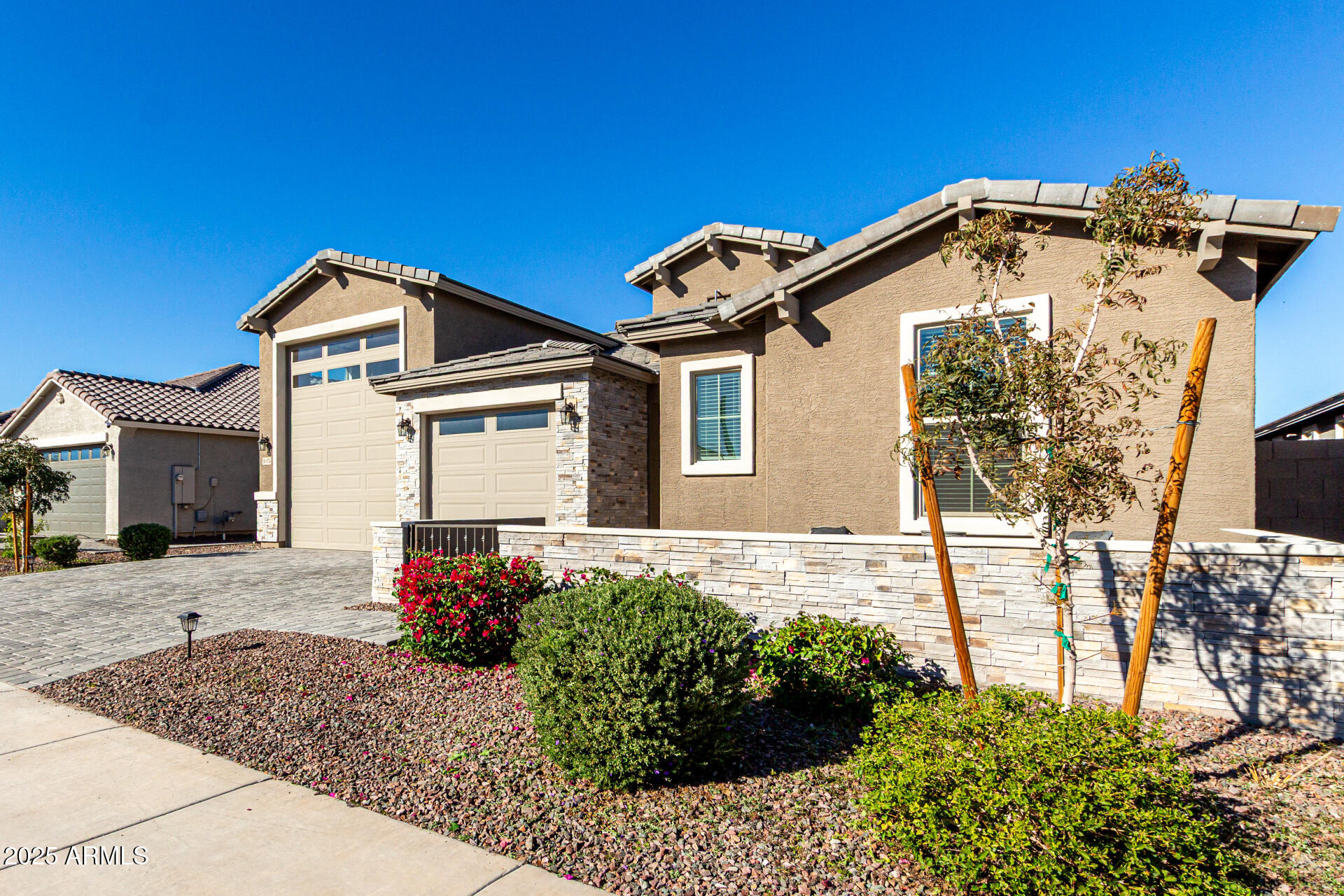 11074 W TONTO Street