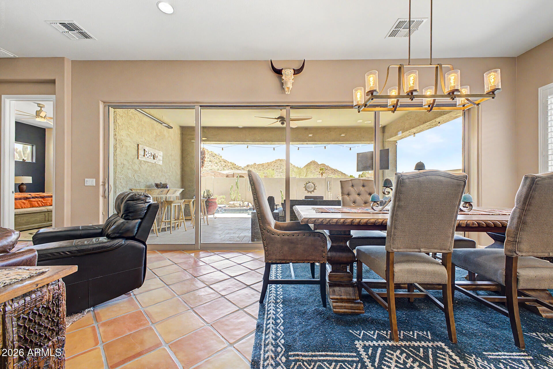 1735 N HARPER --