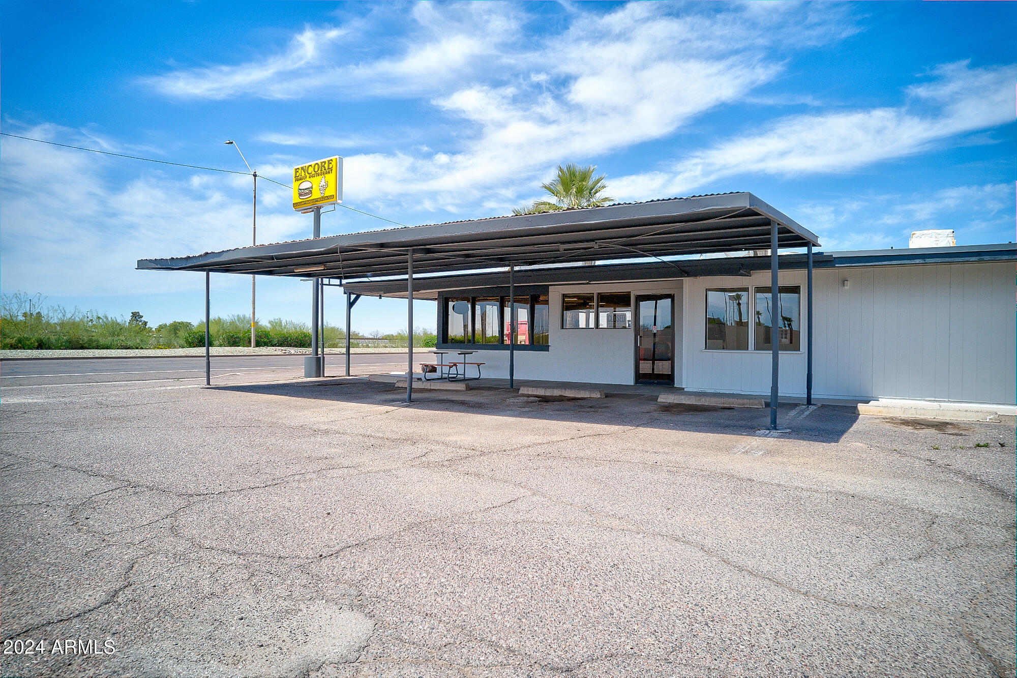 310 W FRONTIER Street