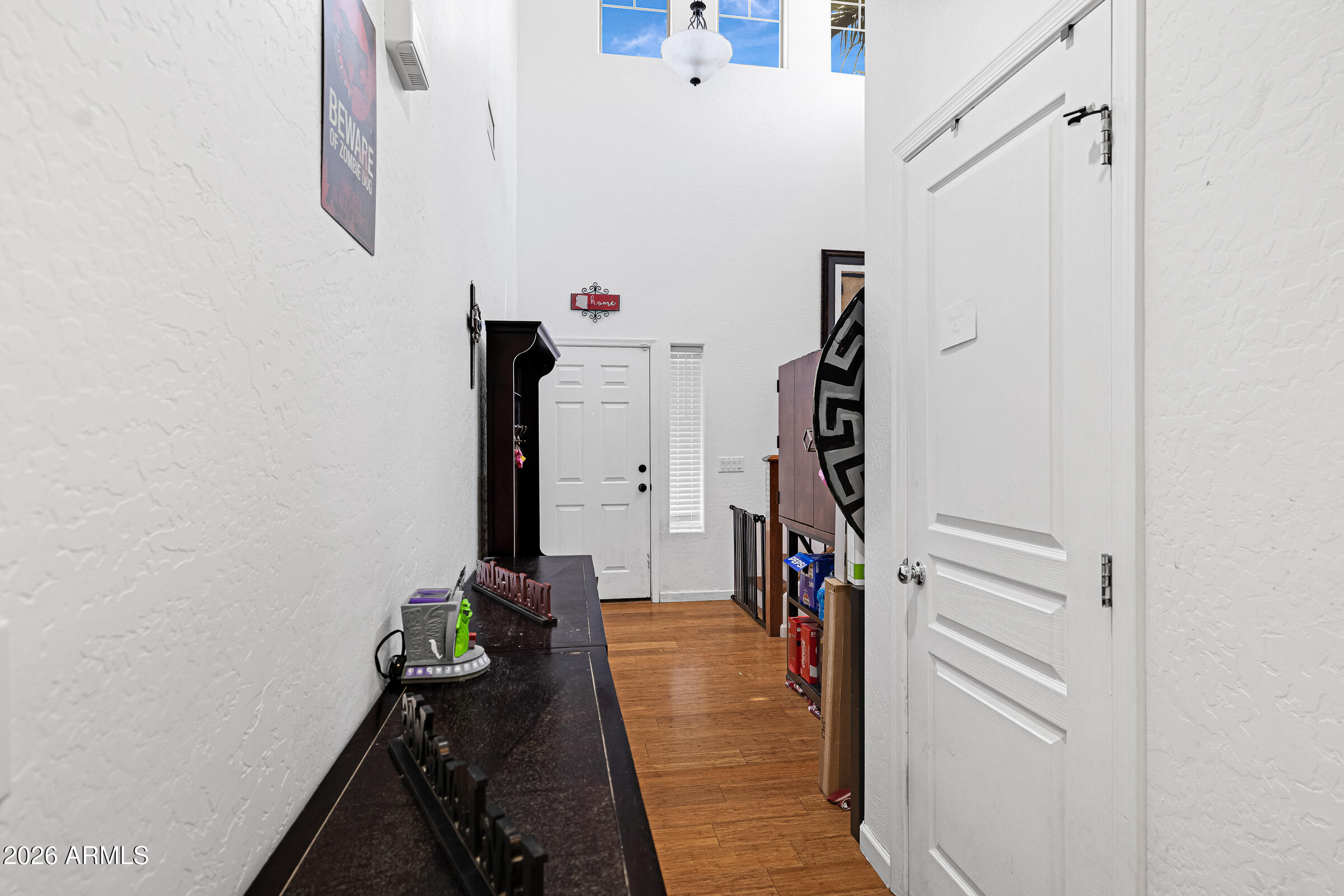 326 N SEYMOUR --