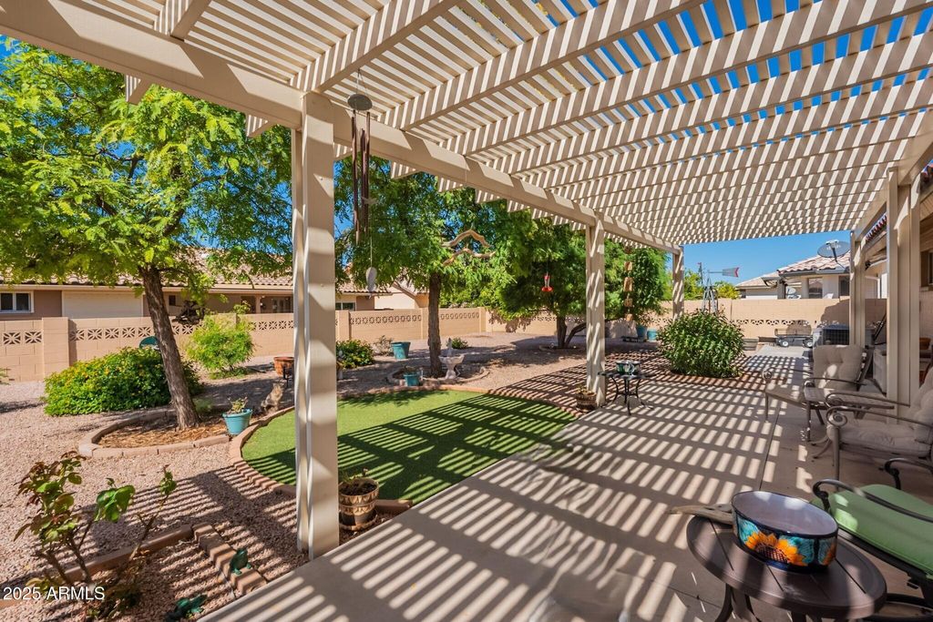 Photo of 2636 S Honeysuckle Circle, Mesa, AZ 85209 (MLS # 6930442)