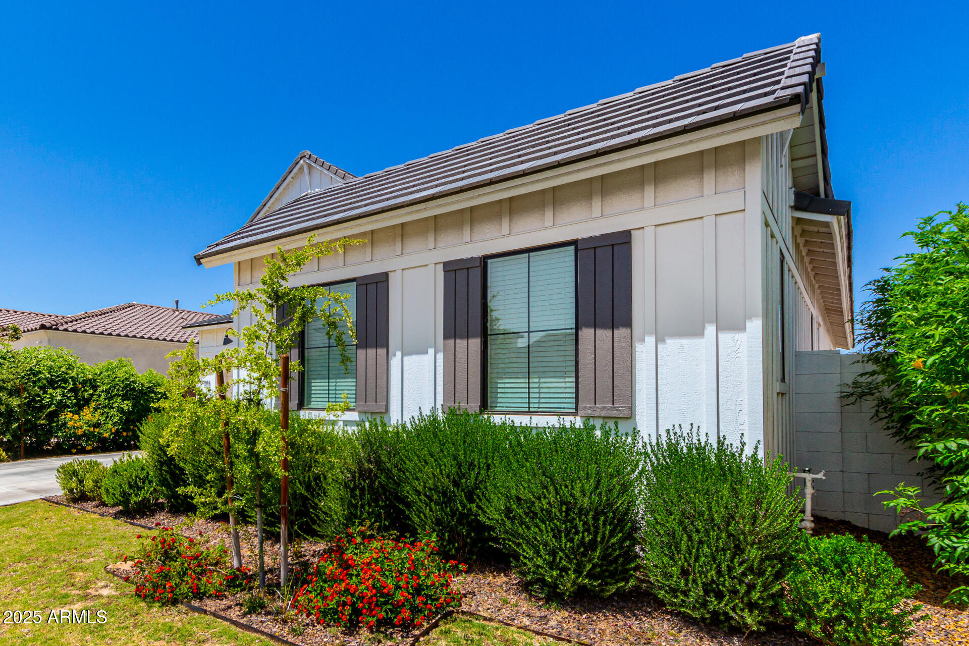 Search Homes 2 3914 W SERPENTINE Drive
