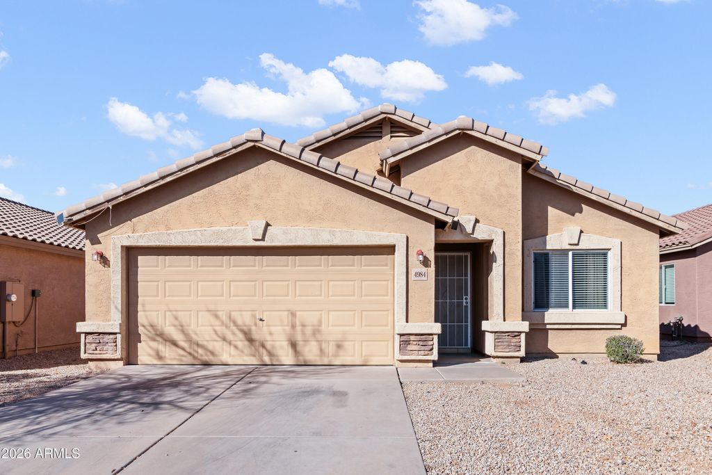 Photo of 4984 E Silverbell Road, San Tan Valley, AZ 85143 (MLS # 6985179)