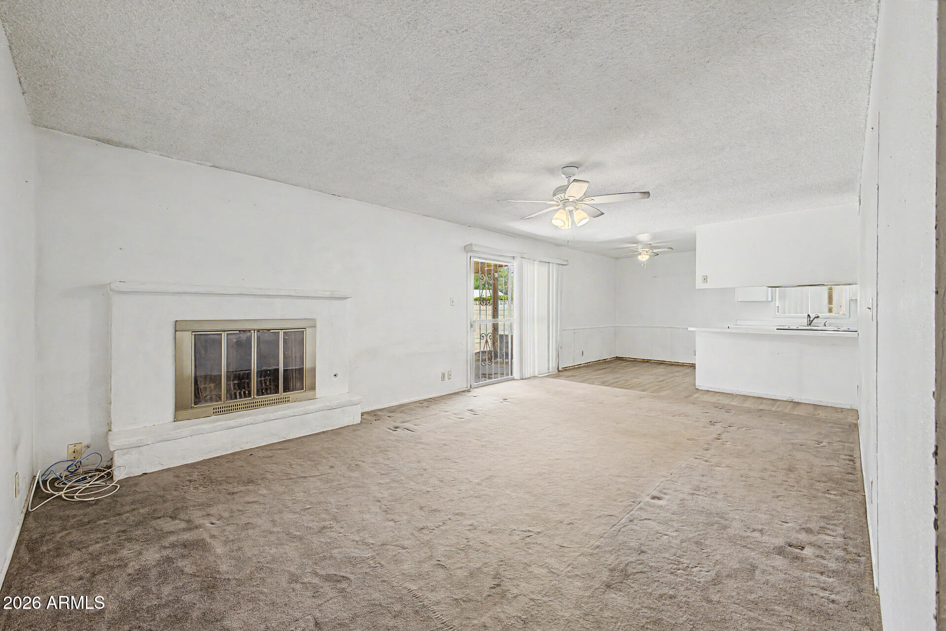 3522 W MERCER Lane