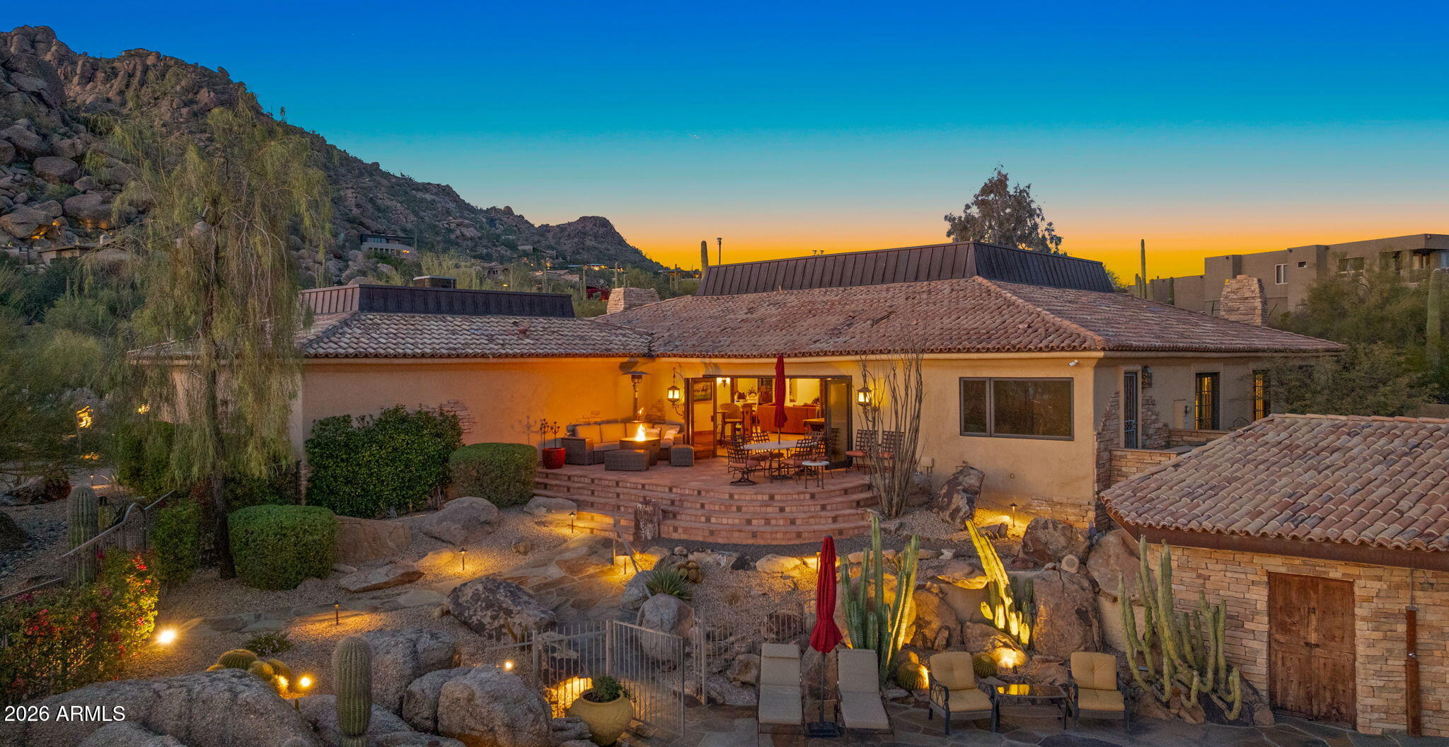 CAREFREE - Black Mountain - Residential