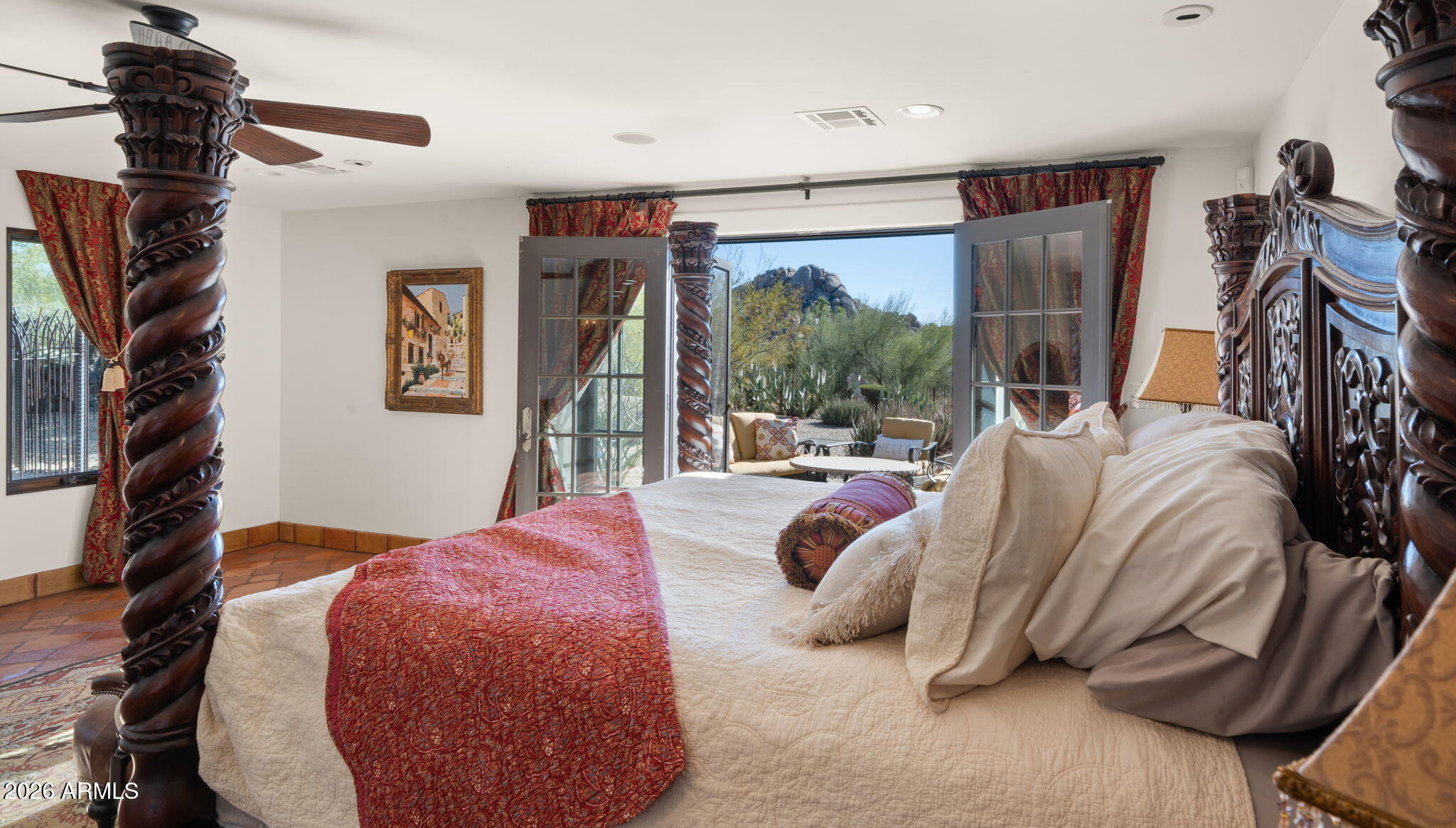 CAREFREE - Black Mountain - Residential