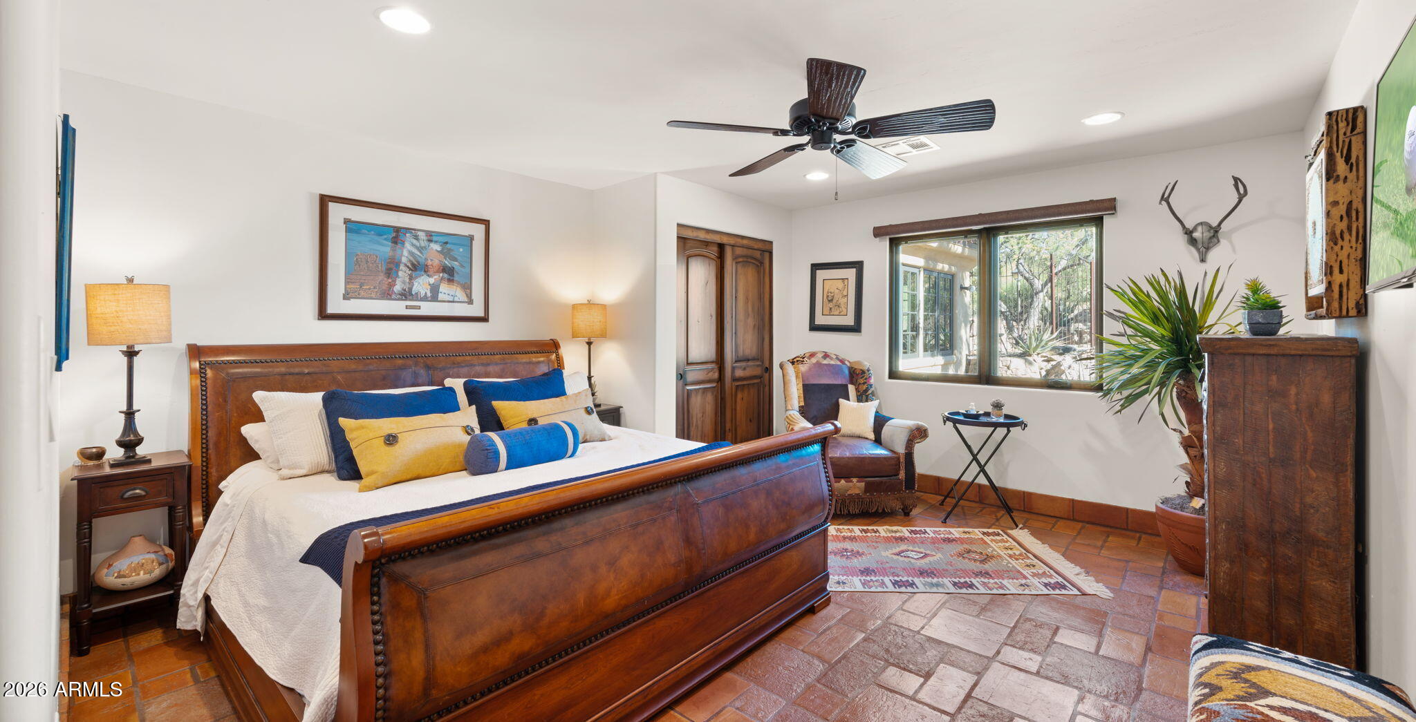 CAREFREE - Black Mountain - Residential
