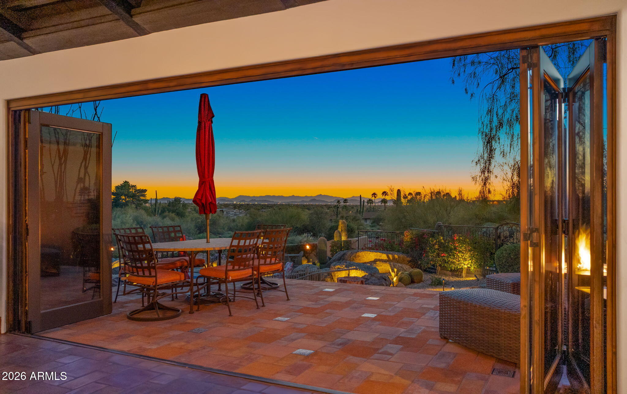 CAREFREE - Black Mountain - Residential