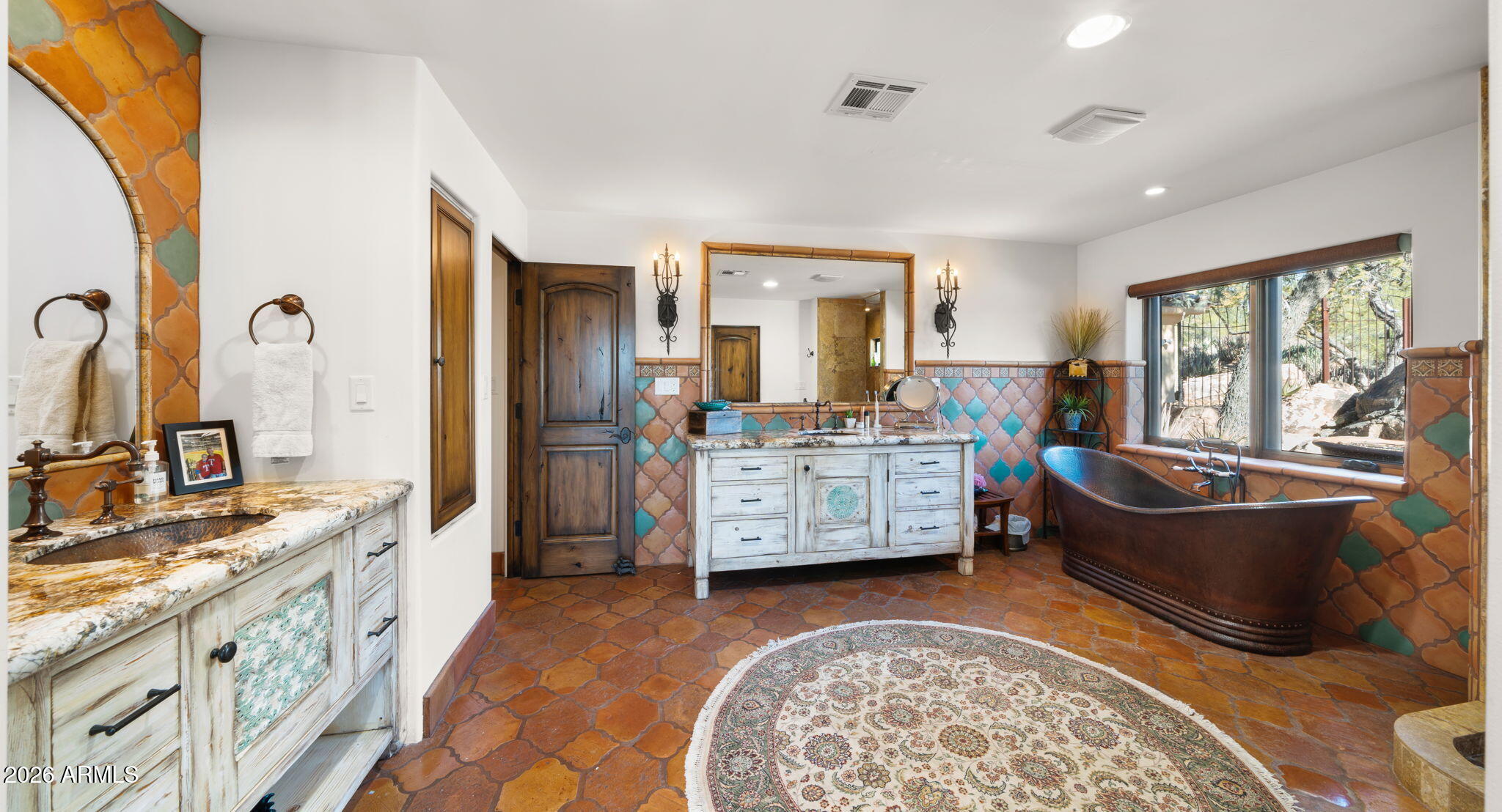 CAREFREE - Black Mountain - Residential