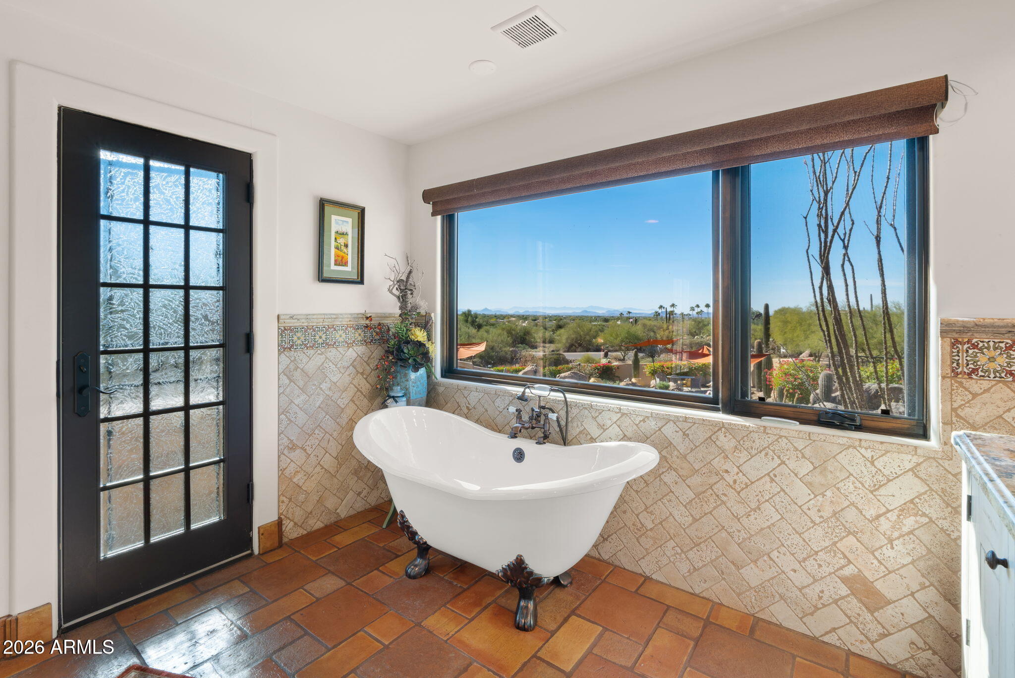 CAREFREE - Black Mountain - Residential