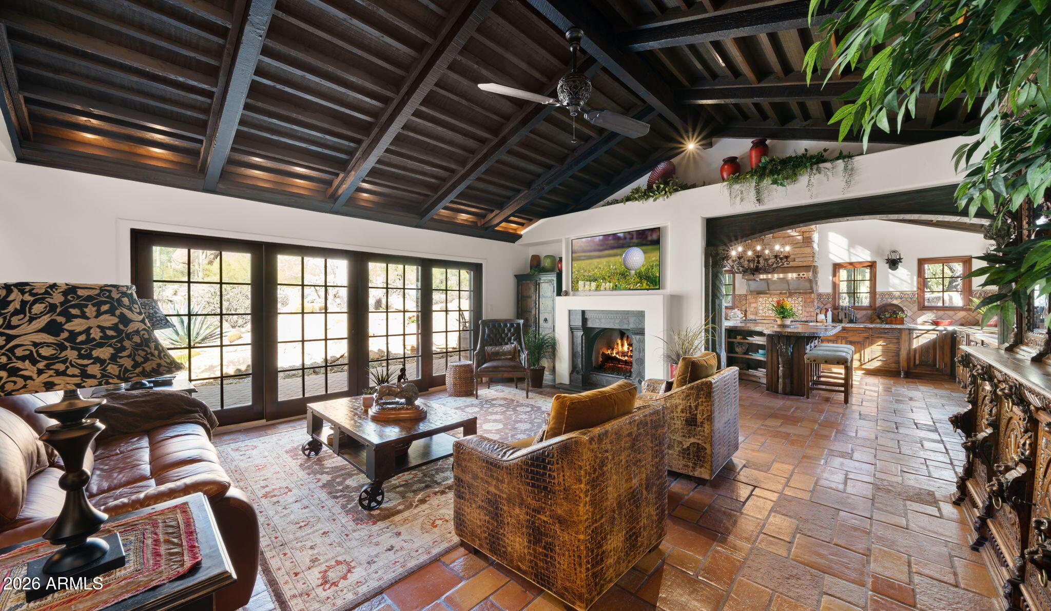 CAREFREE - Black Mountain - Residential