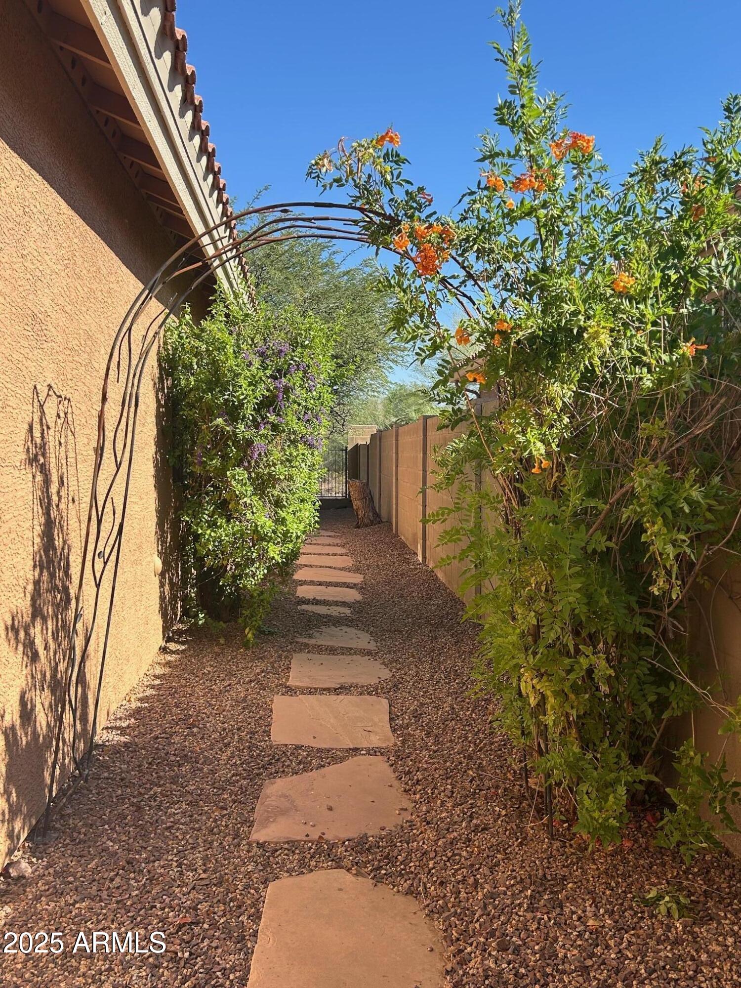 2658 W PATAGONIA Way