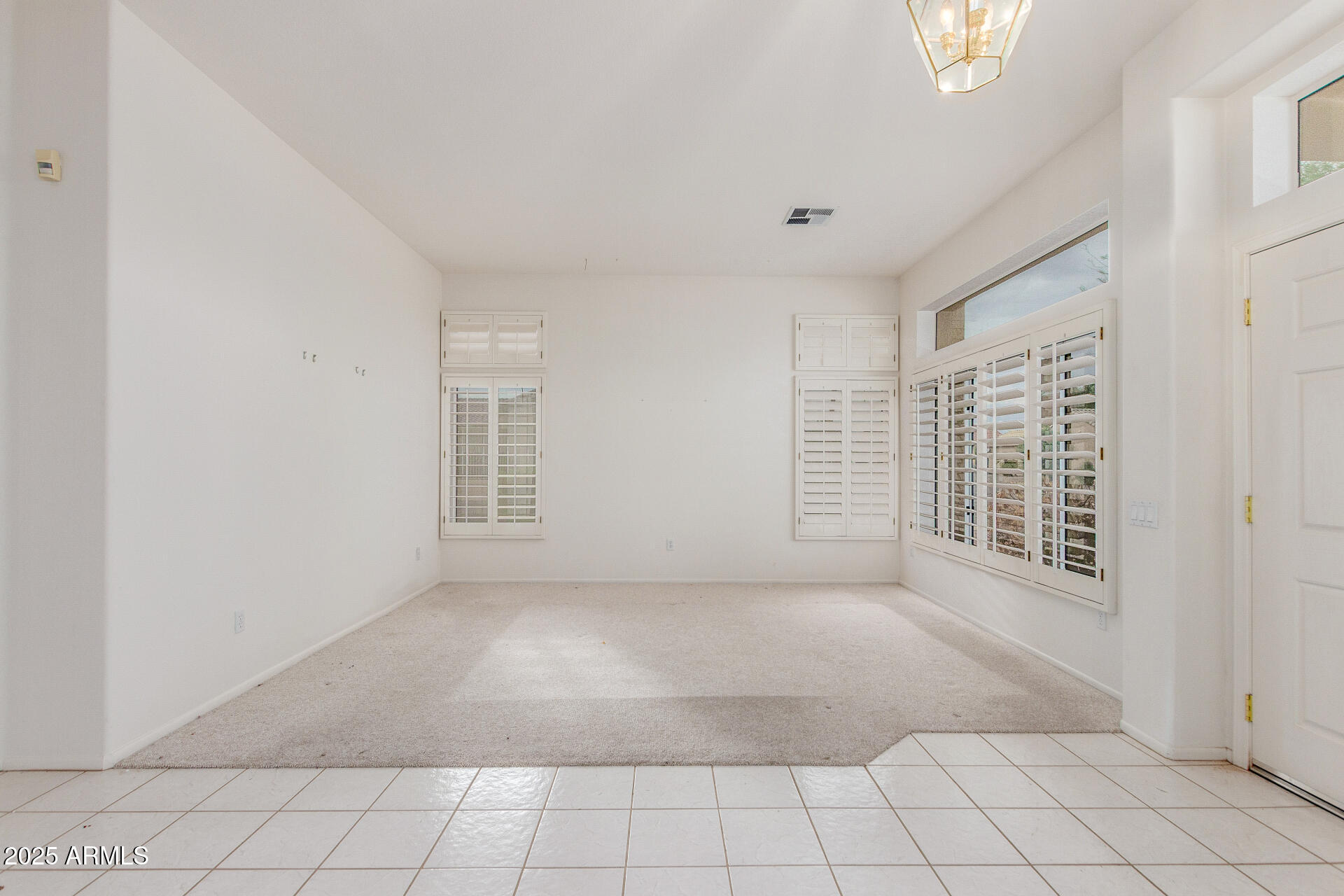 14211 W HORIZON Drive